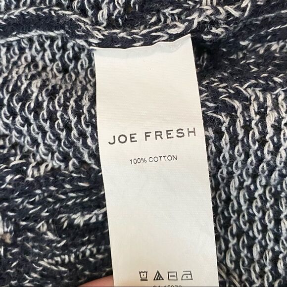 Joe Fresh Size Large Textured Diamond Knit Sweater - Picture 8 of 9